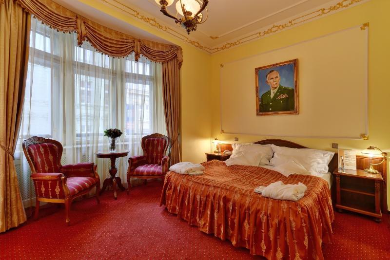 General Boutique Hotel & Wellness Prague Exterior photo